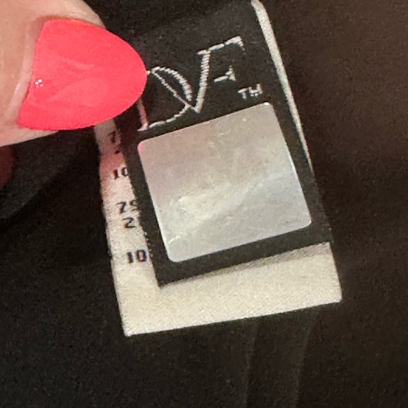 Diane Von Furstenberg Sleeveless Knee Length Black Dress Size 8 Ruching Slimming - Picture 10 of 12